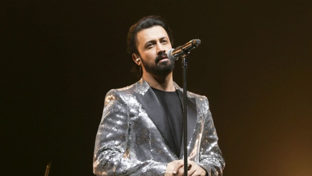 Atif Aslam Charms Fans with Live Rendition of ‘Dil Se Re’ in Dubai