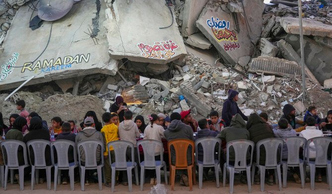 Israel Backs Plan to Extend Gaza Truce as Initial Phase Nears End