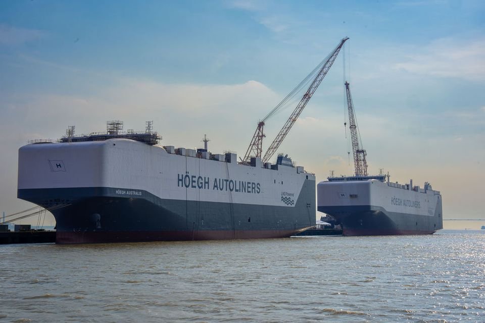 Höegh Aurora: The World’s Largest Vehicle Carrier Leading the Future of Maritime Transport