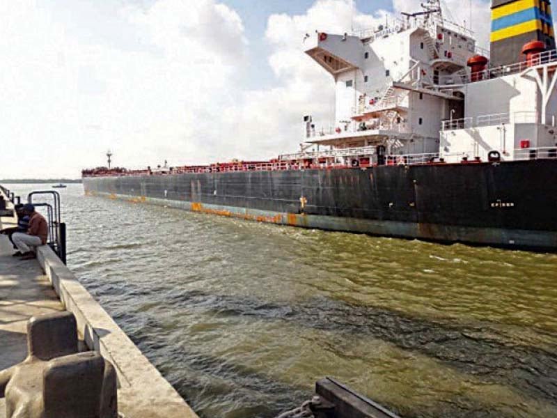 PM Establishes Committee to Investigate Port Qasim Land Scandal