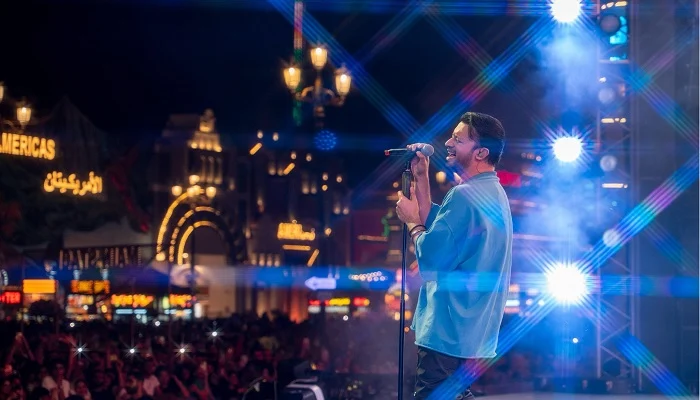 Atif Aslam Unites Indian and Pakistani Fans in Dubai Amid Political Tensions