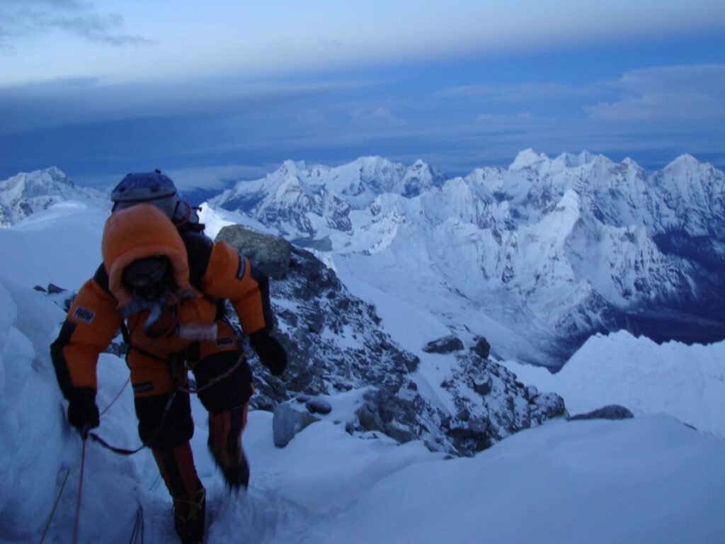 Four Pakistani Climbers Embark on Ambitious Missions to Conquer the World’s Highest Peaks