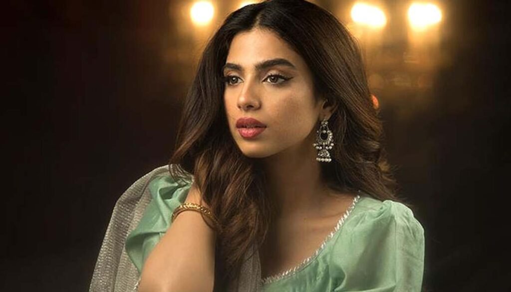 Sonya Hussyn Hints at Pursuing Her ‘Once-Forgotten Dream’ Sonya Hussyn shares heartfelt Harvard post, hinting at joining the university and inspiring fans with her new academic dream.