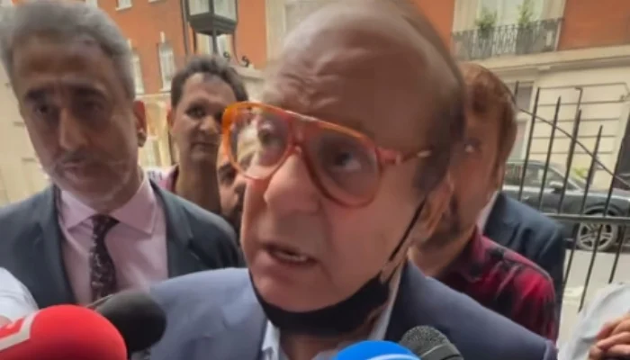 In London, Nawaz Sharif Credits PML-N for Pakistan’s Nuclear Status and JF-17 Development