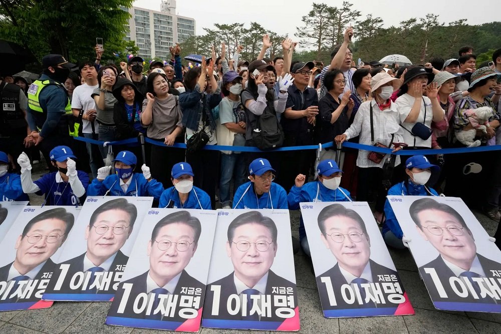 South Korea Heads to the Polls in Pivotal Snap Presidential Election