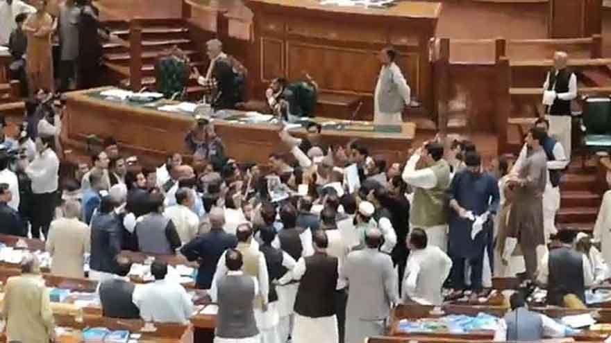 Crackdown Begins: 26 Opposition MPAs Face De-Seating in Punjab