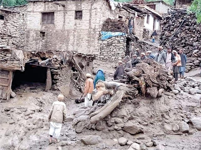 Over 200 Tourists Rescued Amid Devastating Floods in Gilgit-Baltistan; Emergency Declared on Babusar Road Babusar