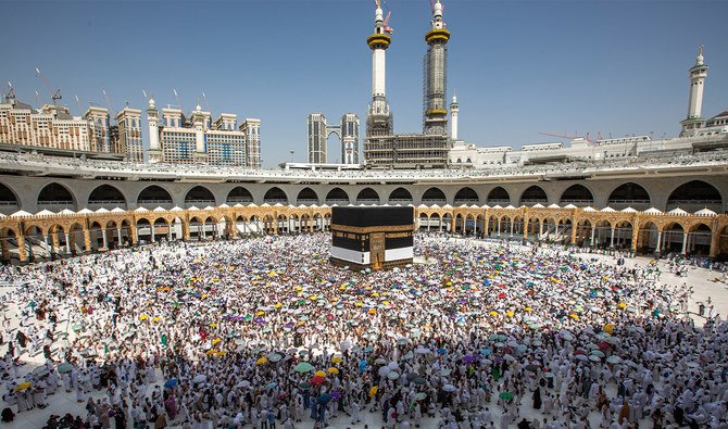 Haj Pilgrims to Receive Refunds Up to Rs. 110,000 Under Government Scheme