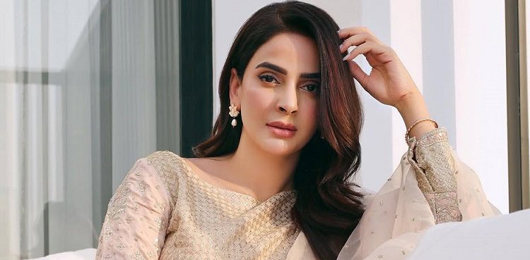 Saba Qamar Hospitalised, Shifted to ICU After Heart Complication: Report