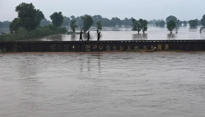 Punjab Breaches Chenab Embankment to Avert Disaster as Monsoon Floods Submerge Kartarpur