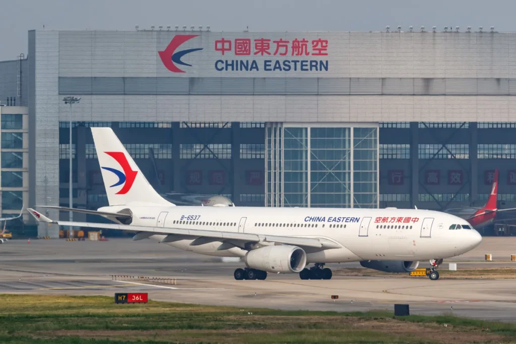China and India Restore Direct Flights After Years of Border Tensions China and India resume direct flights after five years, signaling cautious progress in repairing strained ties and restoring connectivity.