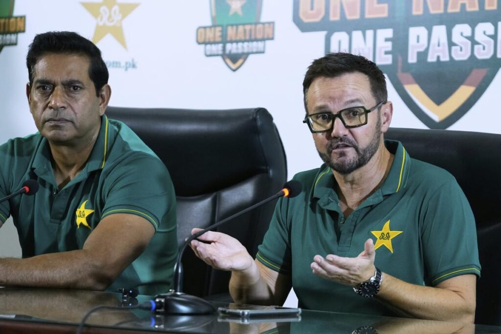 Mike Hesson Backs Pakistan Batters Ahead of Asia Cup Showdown