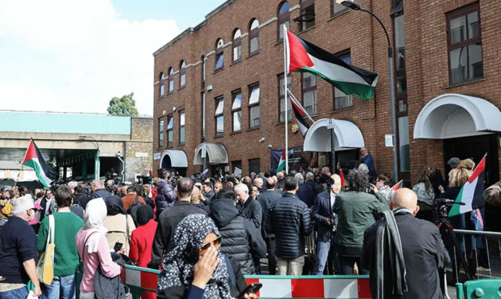Palestinian Flag Raised at London Embassy After UK Recognizes Statehood UK recognition of Palestine