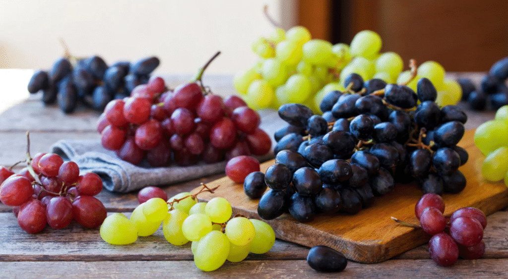 Grapes May Slow Ageing and Improve Health: Study Highlights Powerful Benefits Health benefits of grapes