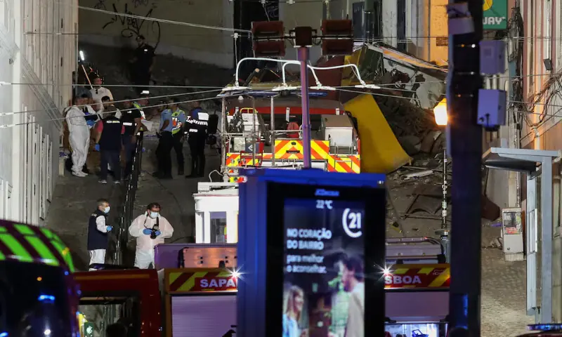 Lisbon’s Gloria Funicular Crash Leaves 15 Dead and 18 Injured