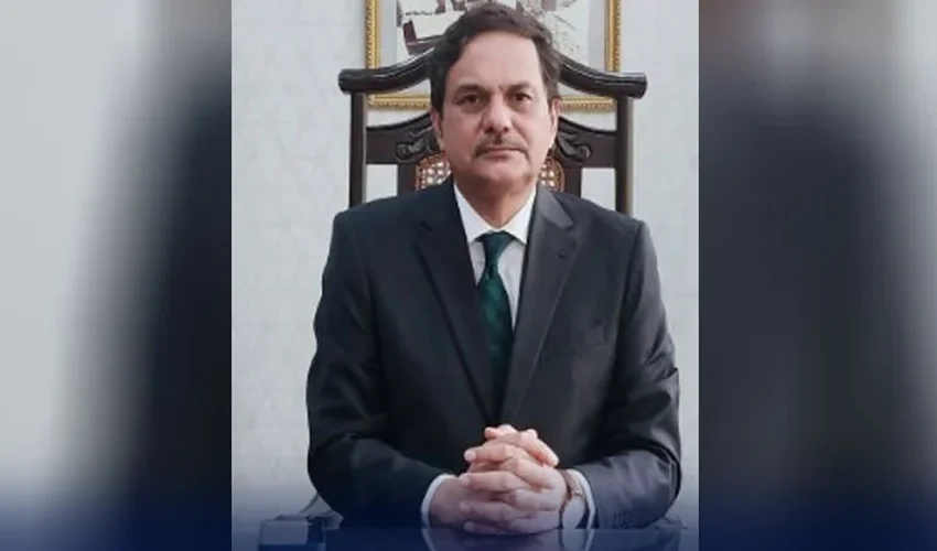 PM Shehbaz Appoints Mansoor Qadir as PCB Election Commissioner PCB Election Commissioner Mansoor Qadir