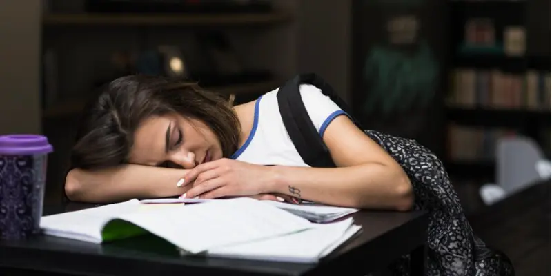 10 Tips to Stop Falling Asleep While Studying 10 Tips to Stop Falling Asleep While Studying