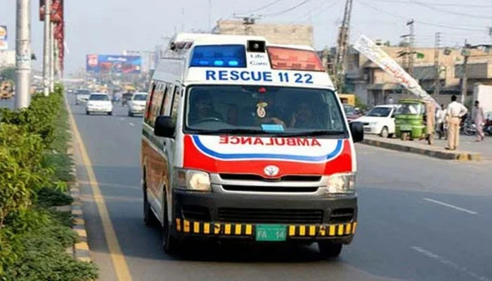 Truck Overruns Roadside Sleepers, Leaves Eight Dead in Shikarpur