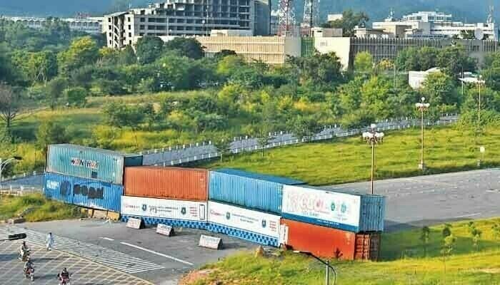 Islamabad Roads Closed at Zero Point and Faizabad; Alternate Routes Announced