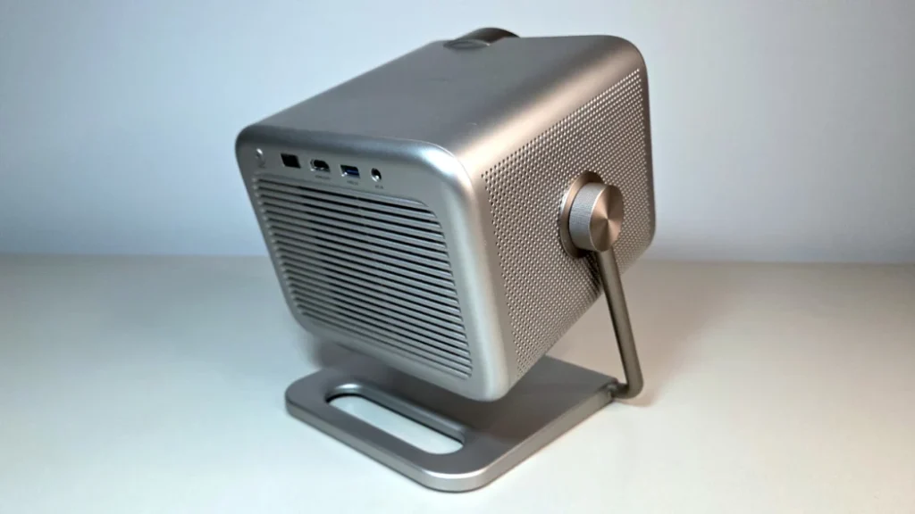 Hisense M2 Pro Laser Mini Projector: Revolutionizing Portable Entertainment Hisense M2 Pro Laser Mini Projector: Revolutionizing Portable Entertainment