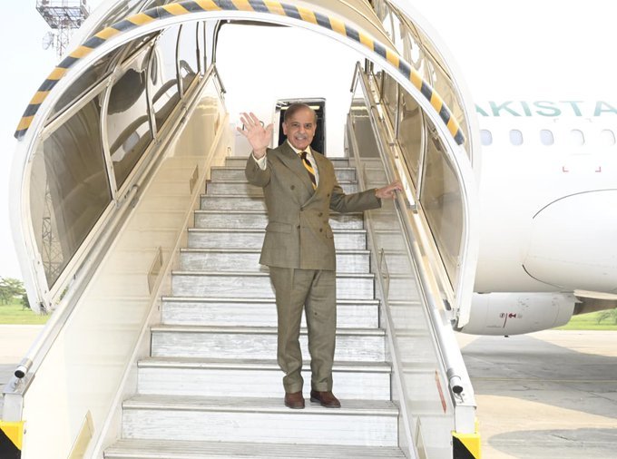 PM Shehbaz Reaches Riyadh to Attend FII9 and Boost Economic Diplomacy PM Shehbaz reaches Riyadh to boost economic diplomacy, strengthen investments, and enhance Pakistan-Saudi strategic cooperation.