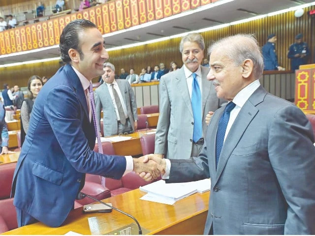 PM Shehbaz, Bilawal Bhutto Speak to Ease PPP-PML-N Tensions Amid Flood Relief Dispute