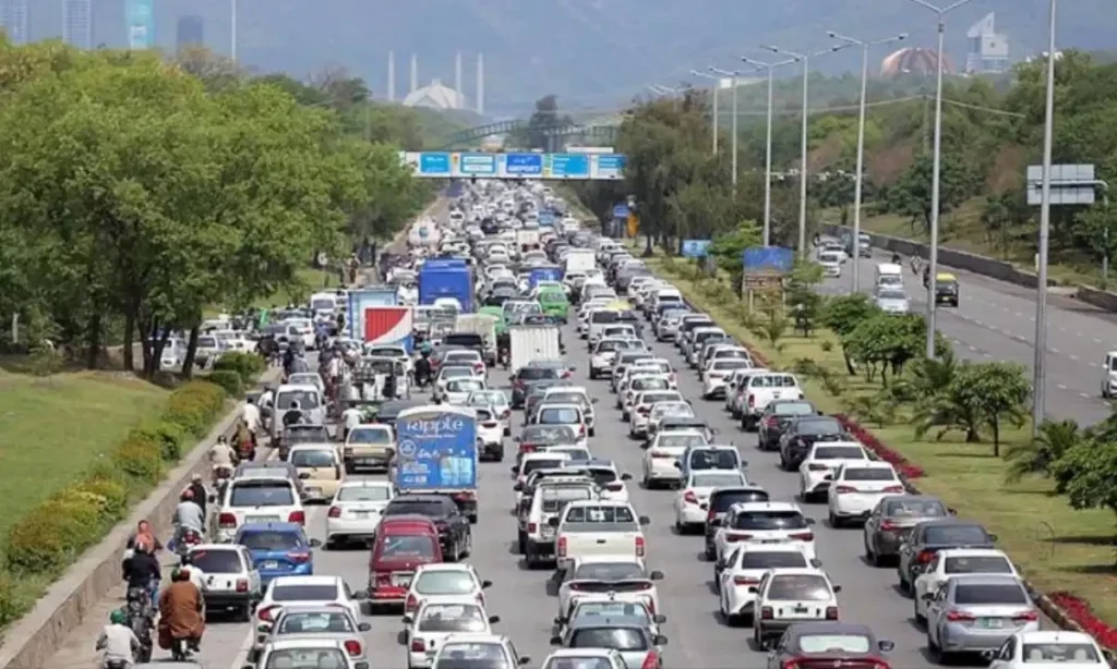 A calm prevails in Islamabad about TLP’s strike call Many leading traders and businessmen have issued their statements on Thursday and Friday, rejecting the strike call.
