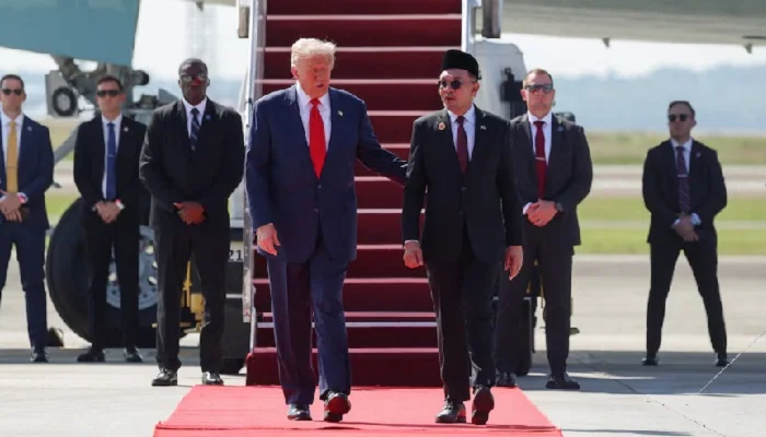 Trump Launches Asia Tour with Malaysia Summit Ahead of Xi Jinping Meeting