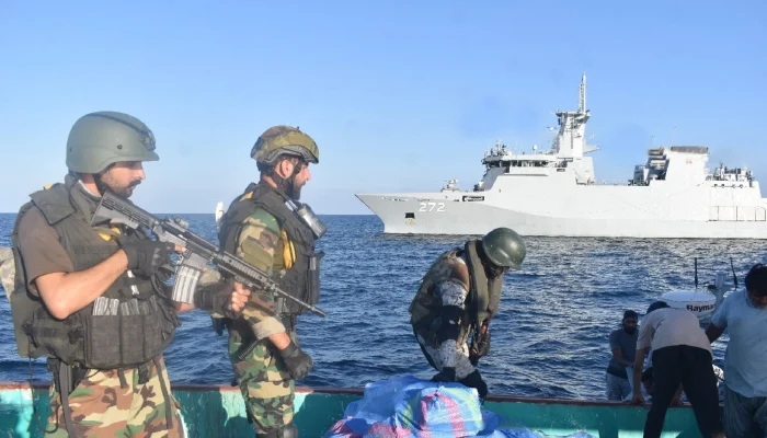 Pakistan Navy Seizes $130 Million in Drugs in Arabian Sea