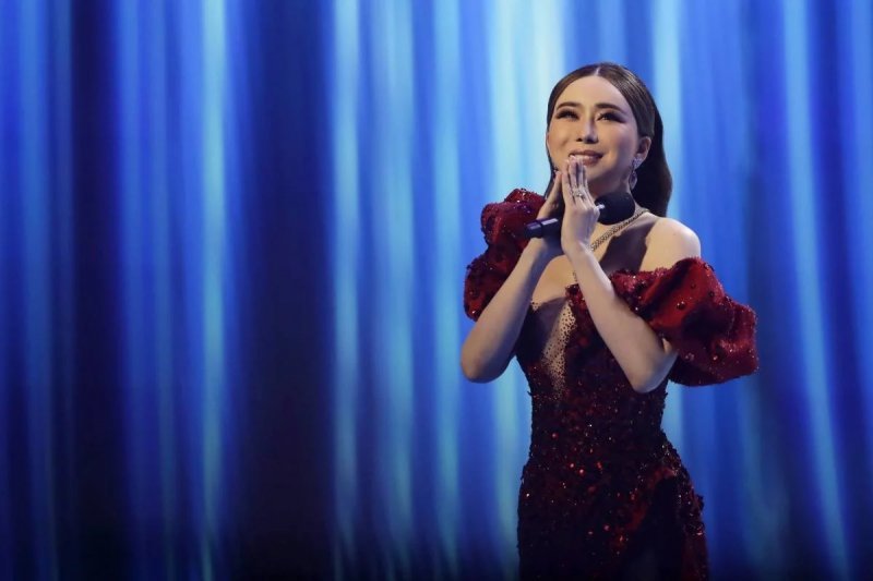 Thai Court Issues Arrest Warrant for Miss Universe Co-Owner Anne Jakapong