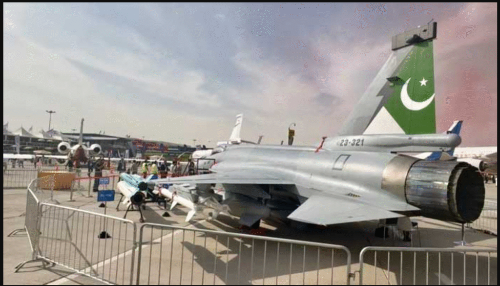 Pakistan JF-17 Dubai Airshow 2025