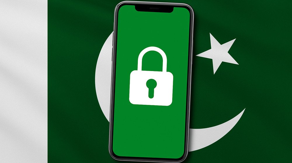 Pakistan Develops Secure ‘Made in Pakistan’ Mobile Phone