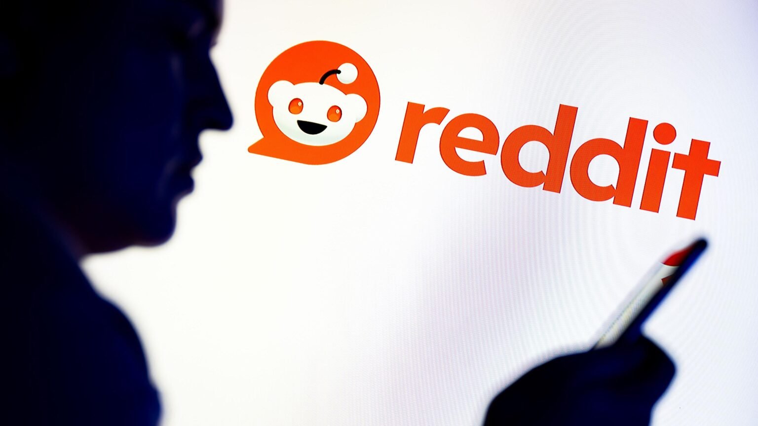 Reddit Pushes Back Against Australia’s Social Media Ban for Teens
