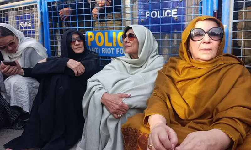 PTI Condemns Use of Water Cannons on Peaceful Sit-In Outside Adiala Jail After Imran Khan’s Sisters Denied Visit