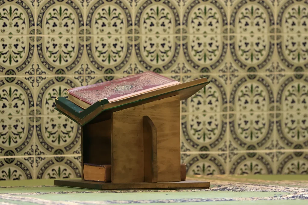 French Muslim Groups Condemn Mosque Break-In and Quran Desecration French Muslim groups condemn Quran desecration and a separate attack on a cultural centre as concerns over rising hostility grow.