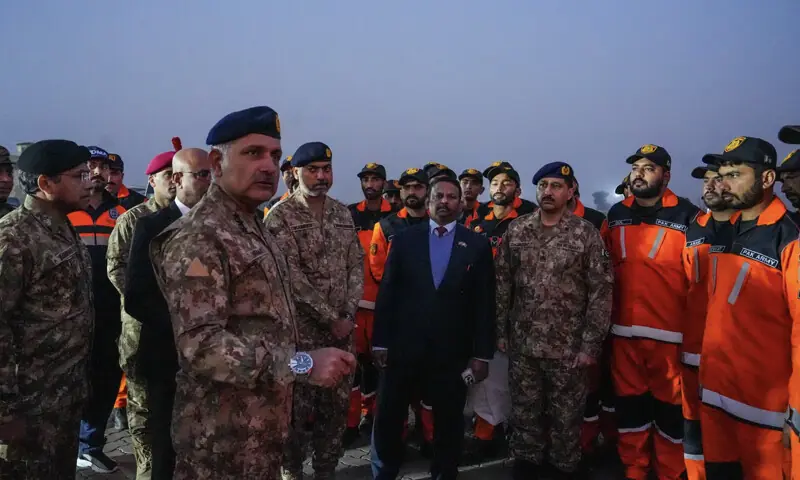 Sri Lankan Army Commander praises Pakistan’s rescue team Sri Lankaโs army chief praises Pakistanโs rescue team, highlighting regional cooperation and the growing value of professional humanitarian assistance.