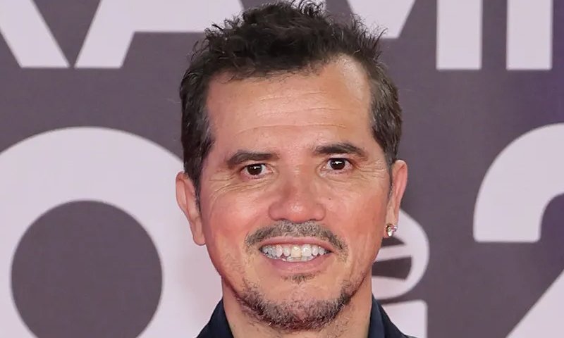 John Leguizamo Tells ICE Supporters: Unfollow Me John Leguizamo