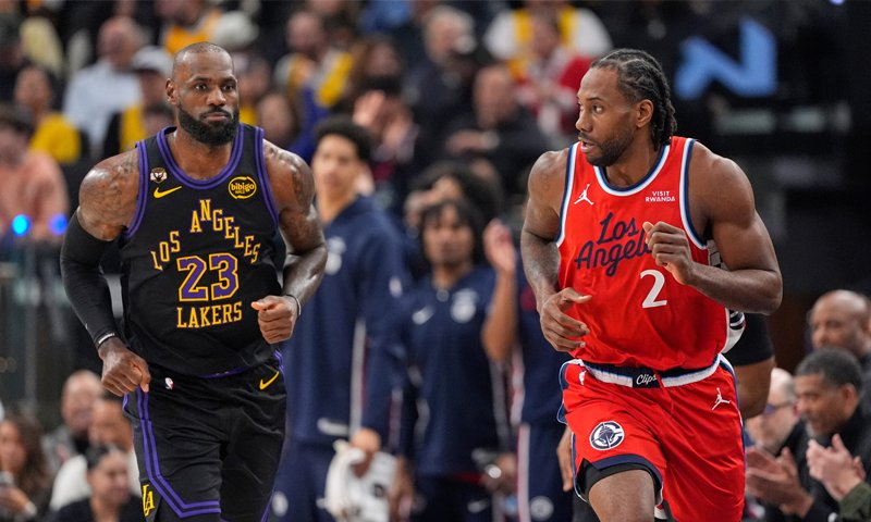 Kawhi Leonard’s Hot Streak Continues as Clippers Hold Off Lakers 112-104 Kawhi Leonard