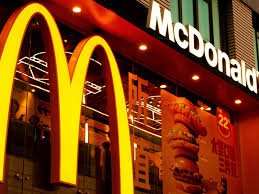 McDonald’s Launches Big Arch Burger: Can the Chain Finally Crack the Premium Code? ย McDonald's