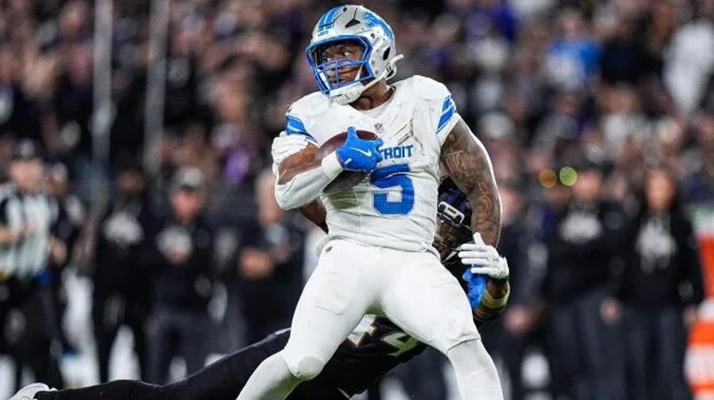 Lions Trade David Montgomery to Texans: Fantasy Impact, Gibbs Soars to No. 1 david montgomery