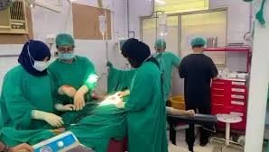 Lahore Hospital Faces Probe After Viral Surgery Video Sparks Outrage