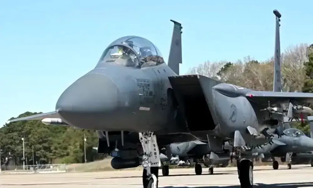 Iran Claims US Rescue Mission Foiled as Trump Insists Airman Is Safe Iran Claims US Rescue Mission Foiled as Trump Insists Airman Is Safe