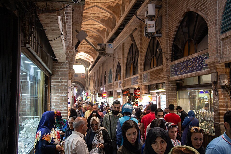 Tehran Grand Bazaar Reopens as Fragile US-Iran Ceasefire Temporarily Eases Tensions