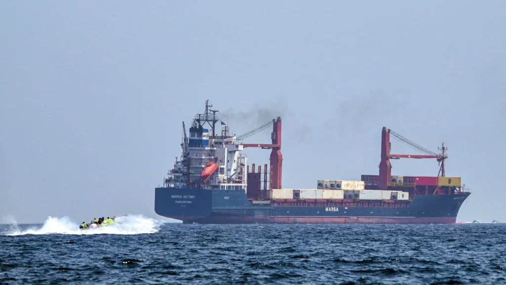 IRGC Navy Says Iran Expanded Strategic Control Around Strait of Hormuz