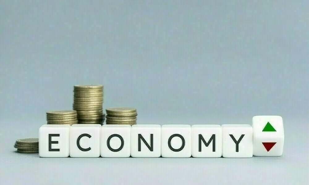 SBP Reports Stronger Economic Stability Despite Regional and Climate Risks