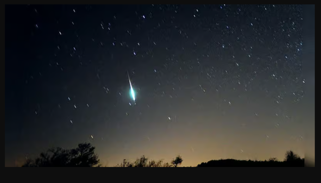 Sky Shock: Meteor Explodes Over Northeastern US With Force of 300 Tons of TNT meteor explosion