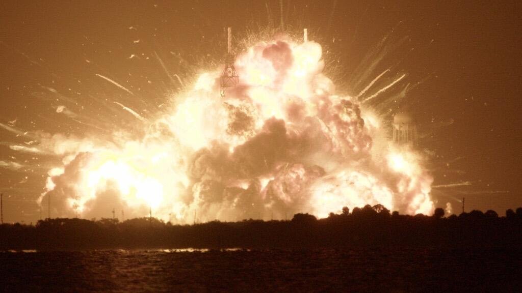 New Glenn Rocket Suffers Explosion During Static Fire Test at Launch Complex 36