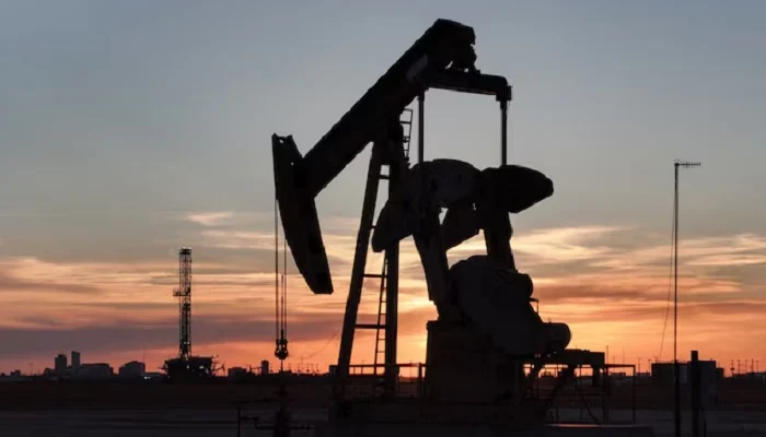 Oil Prices Slip as Markets Watch Iran Ceasefire and Trump-Xi Summit