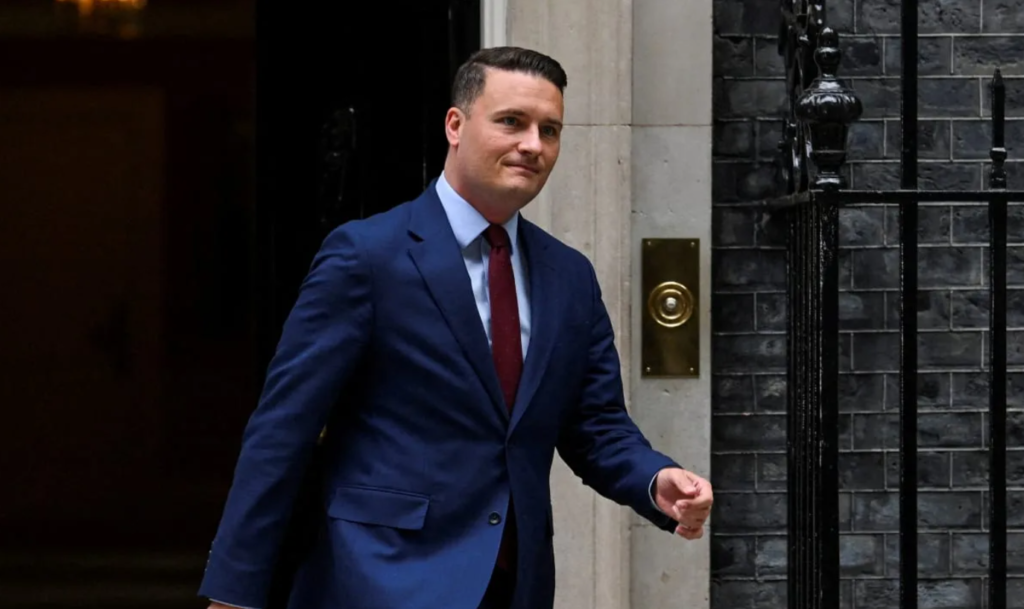 Senior UK Minister Resigns, Urges Labour Leadership Contest to Remove PM Keir Starmer UK Labour leadership Starmer