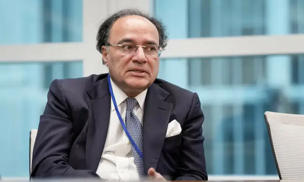 Pakistan Eyes Global Bond Issues as Iran Deal Boosts Economic Outlook Pakistan Eyes Global Bond Issues as Iran Deal Boosts Economic Outlook